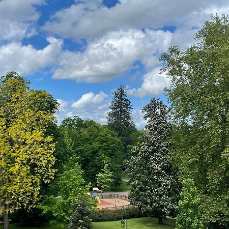 Le Joyau Des Parcs Classe 4 Etoiles Appartement Central Au Calme Avec Terrasse Vichy Dış mekan fotoğraf